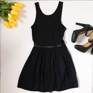 TOPSHOP Black Ladder Back exposed zipper dress